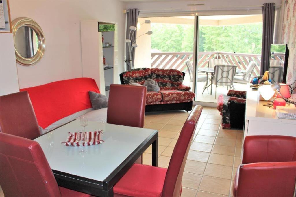 Amiraute Apartment J9 سان سيبريان المظهر الخارجي الصورة